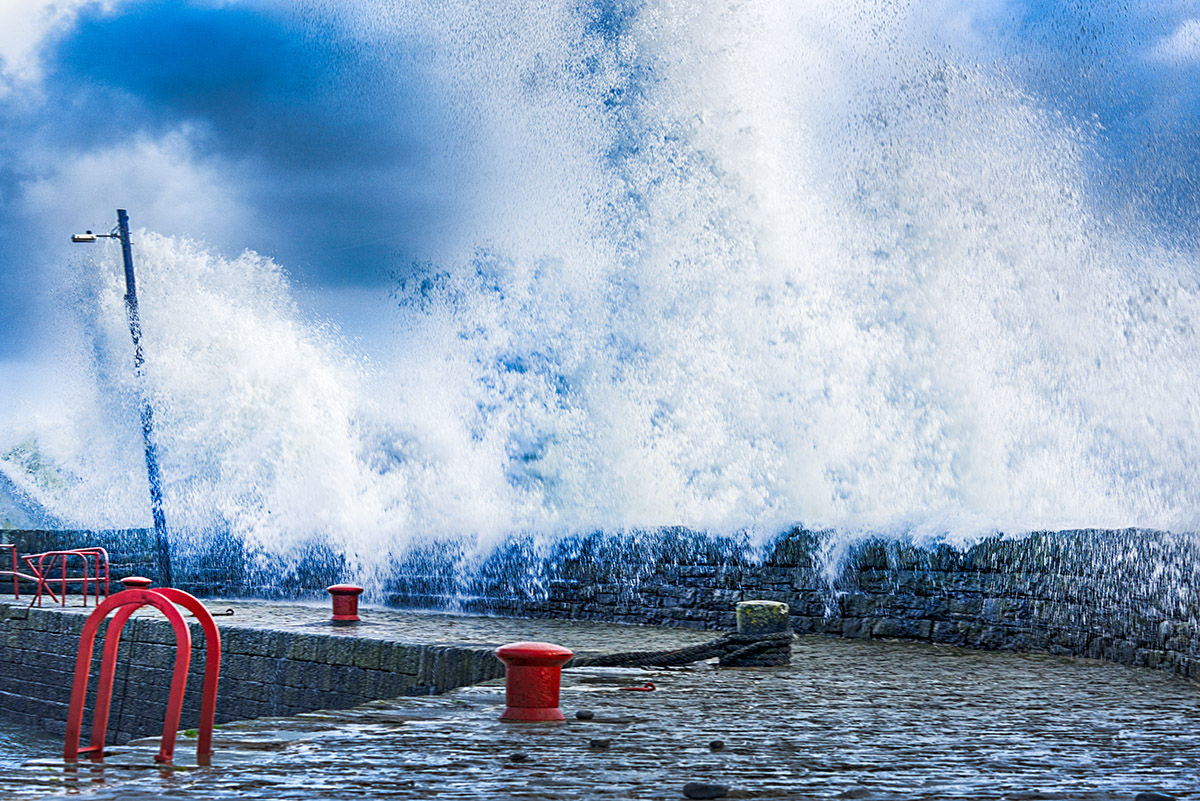 Storm Imogen hits Liscannor Harbour