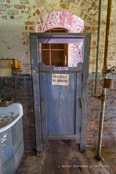 Gents Toilet