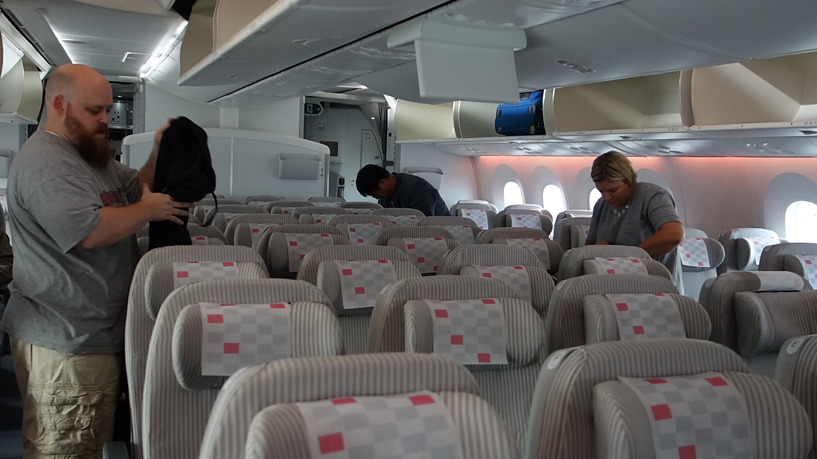 Boarding Japan Air Lines 787