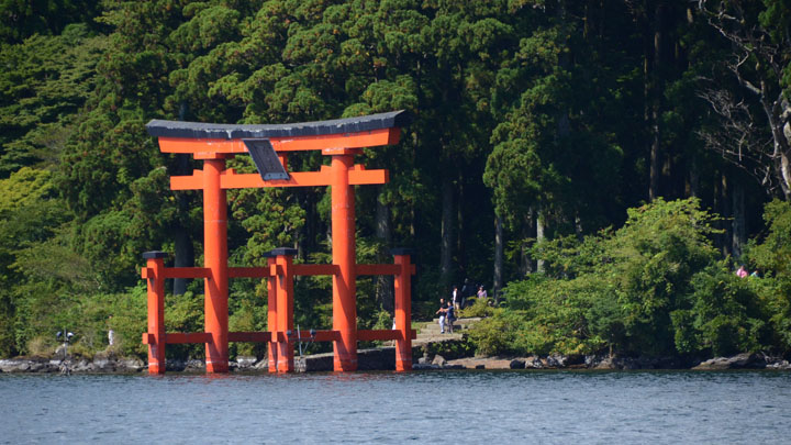 Torii Gate to a Shinto shrine 3812