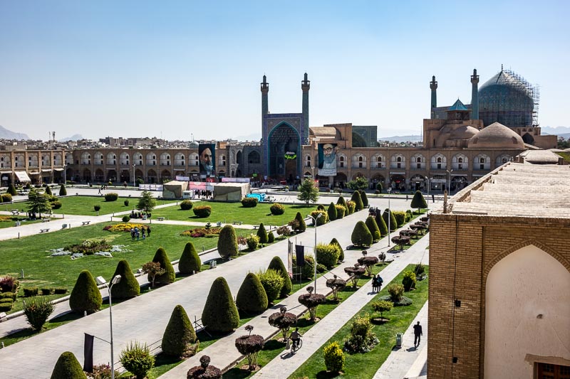Naqsh-e Jahan Square (Imam Square)