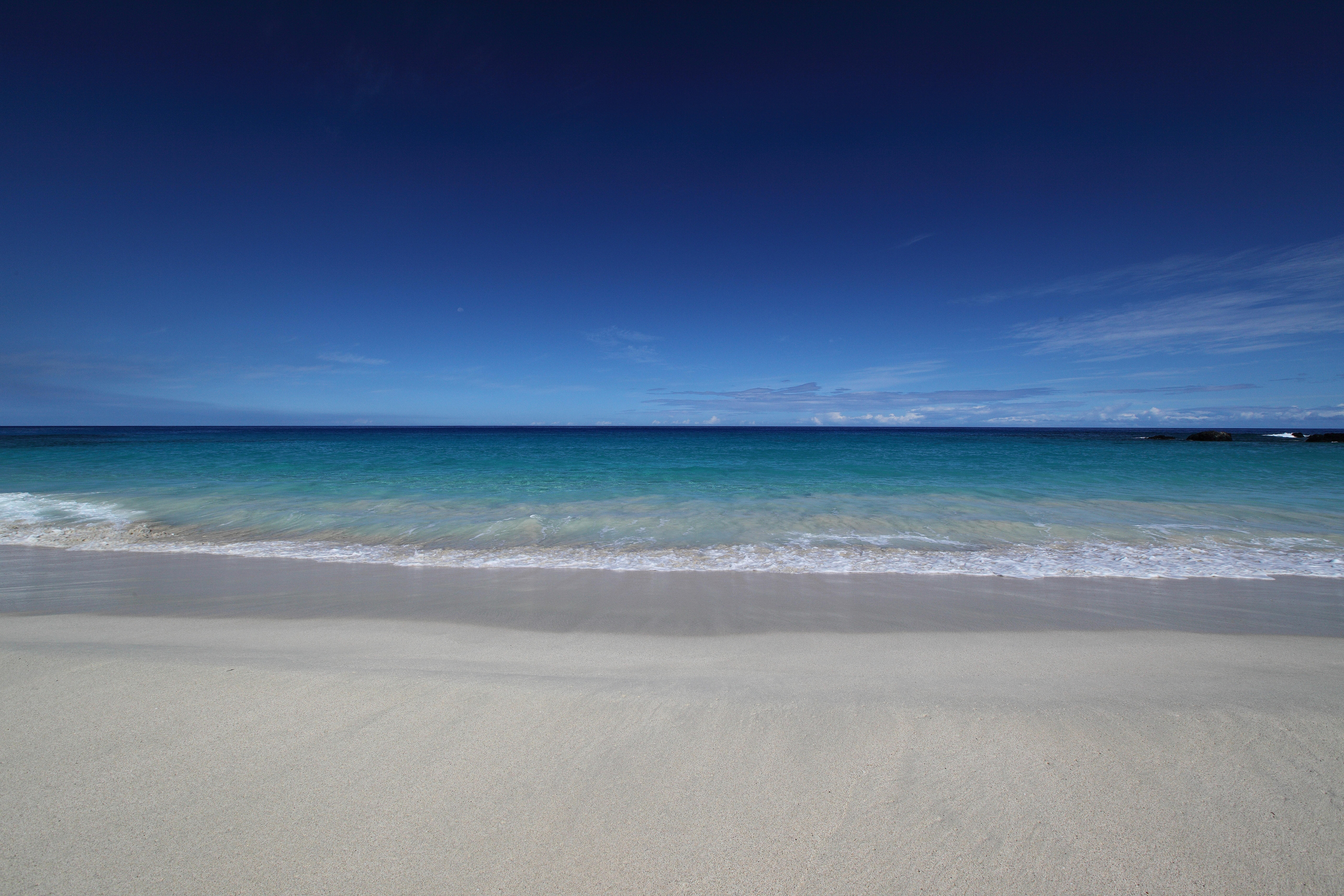 Sand, surf, sea, and sky...... stunning