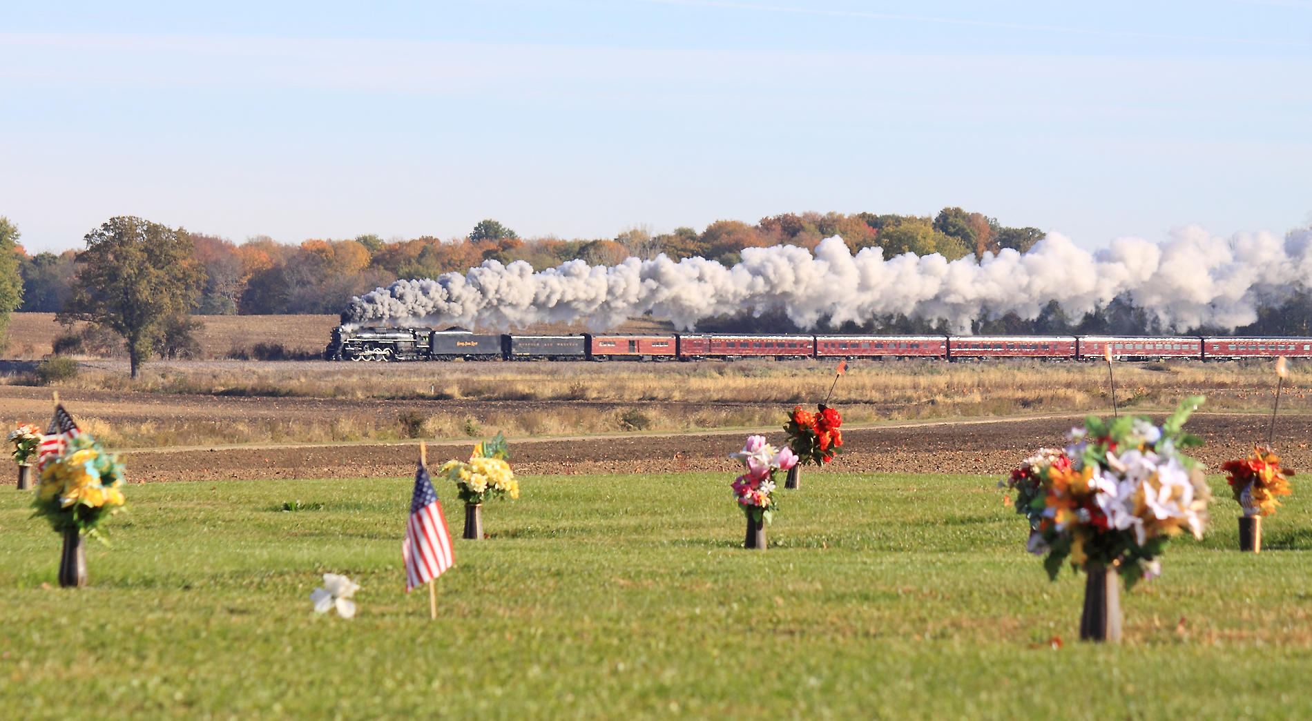 After a crew change at Peru, 765 passes the Ever-Rest Memorial Gardens near New Waverly 