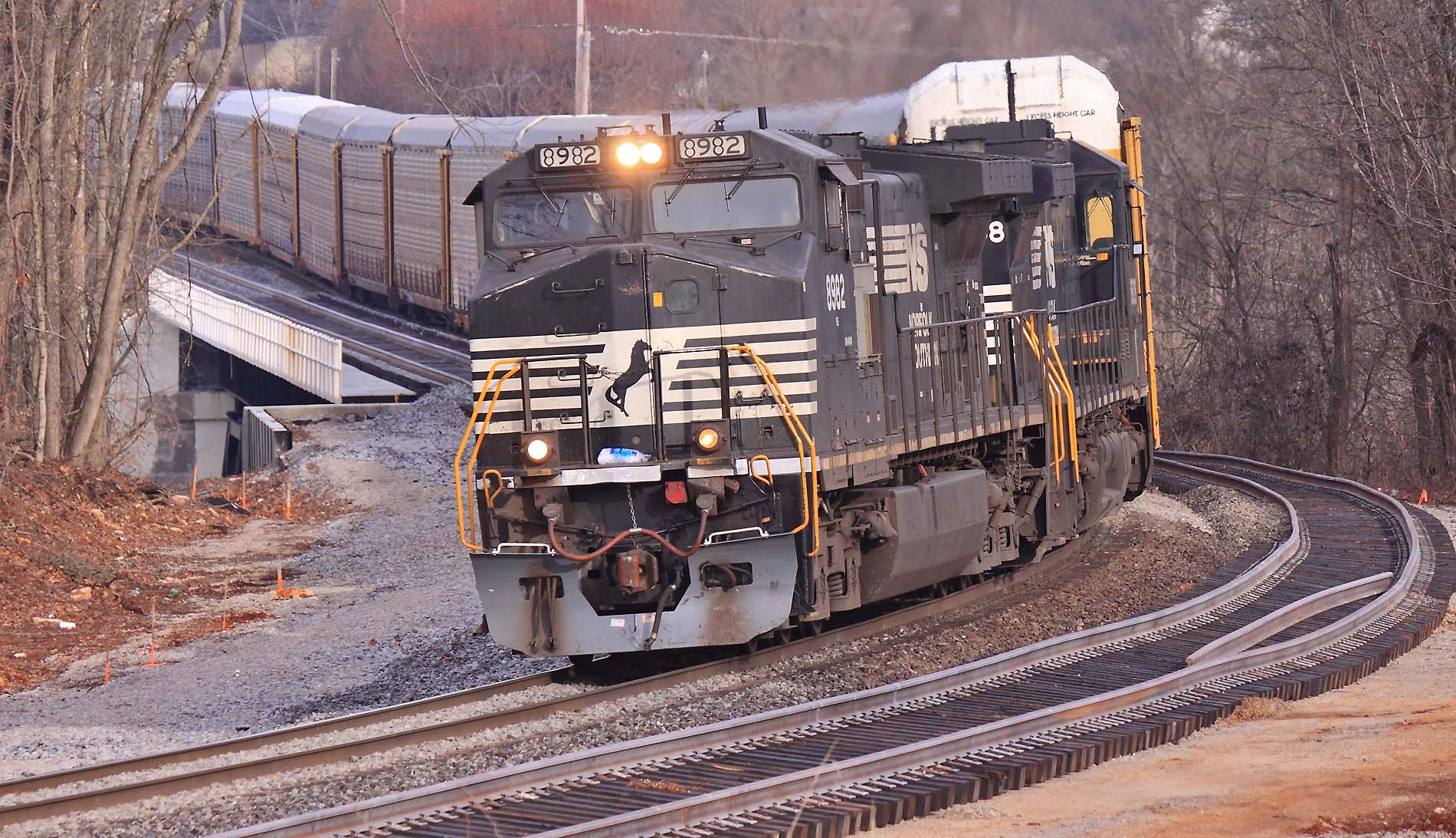 Southbound 275 crosses the Pittman Creek Bridge 