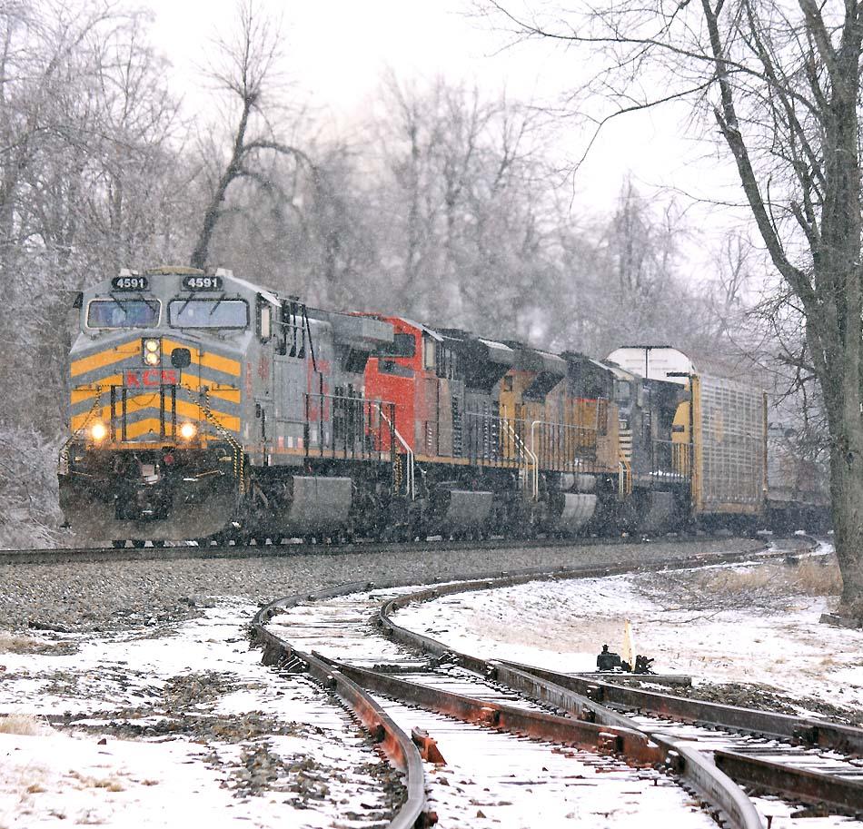 KCS, CN, UP & NS power on train 167 at Moreland 