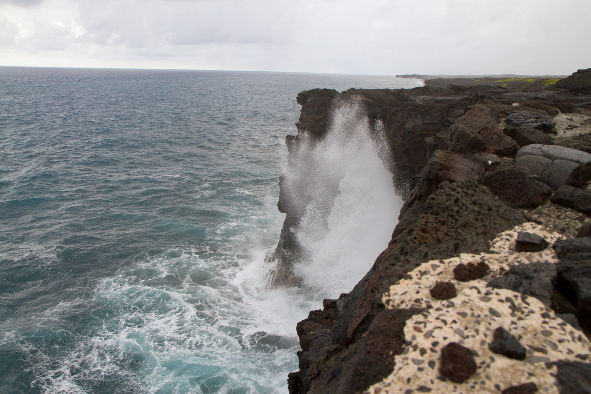 Holei Sea Arch; Hawaii Volcanoes NP