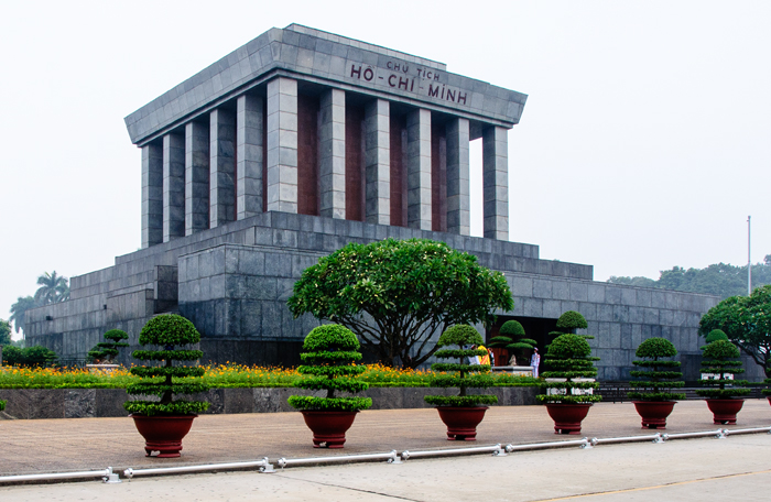Ho Chi Minhs Mausoleum (2944)