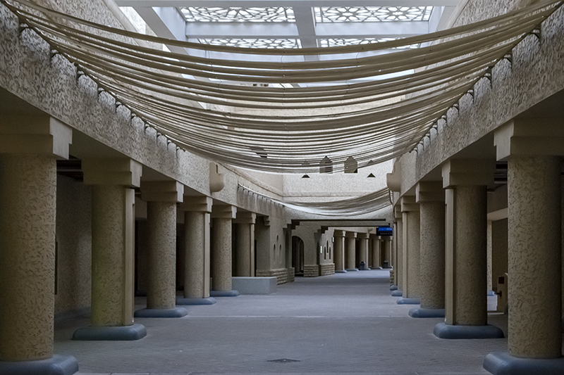 Yet another deserted arcade