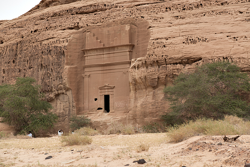 Al-Mahajar tombs