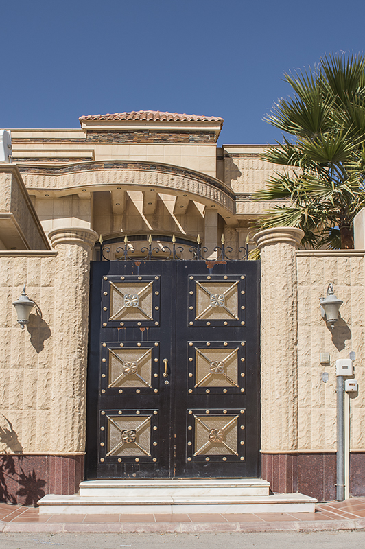 Mystery gates (1)