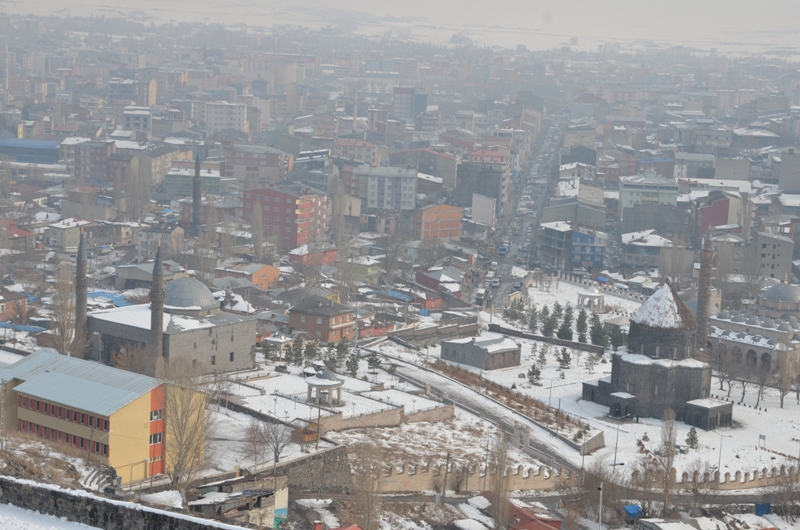 kars kalesinden manzara
