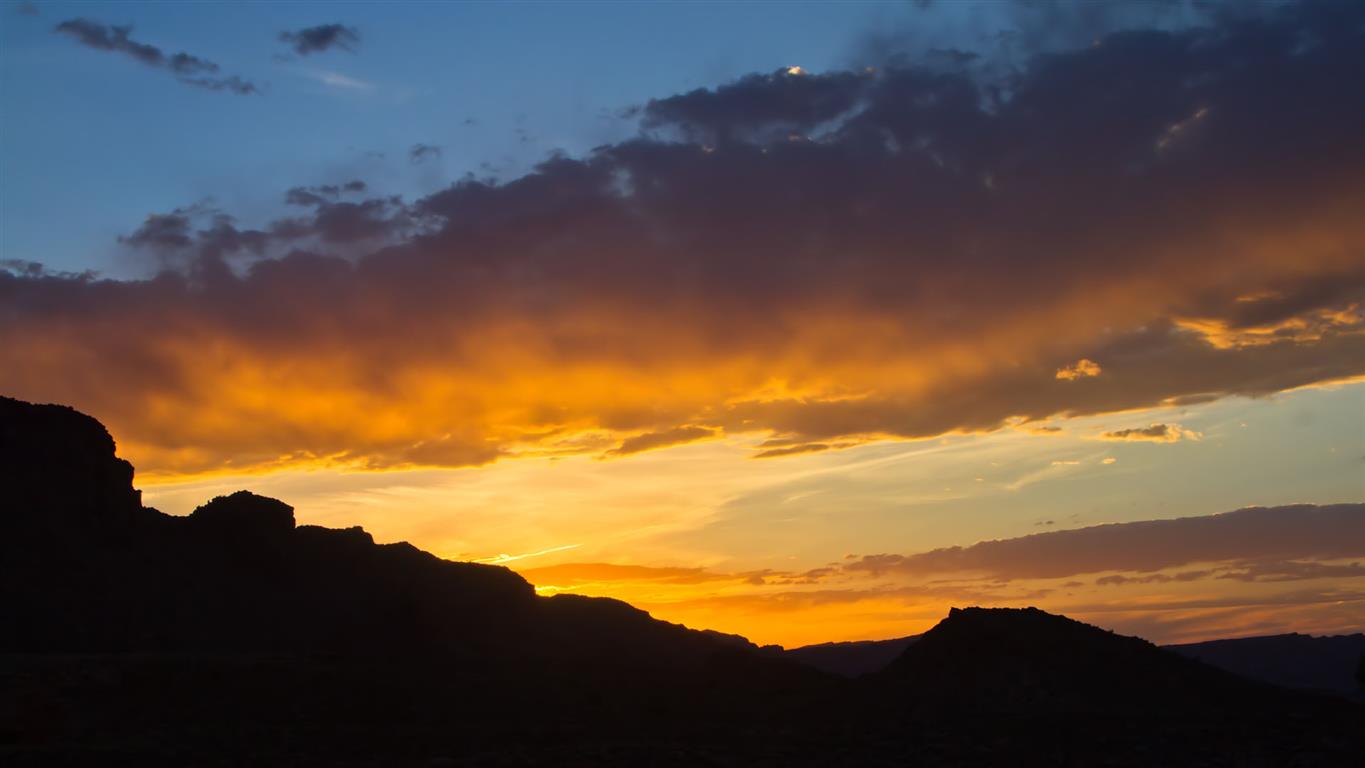  Moab 