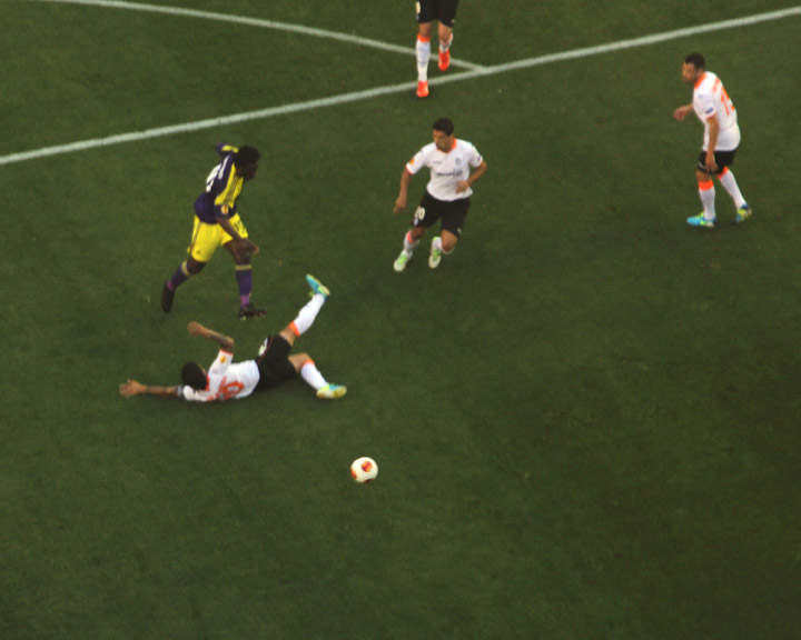 Bony Shoots Again...