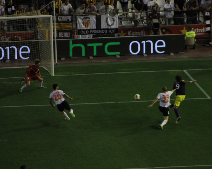 Michu Shoots