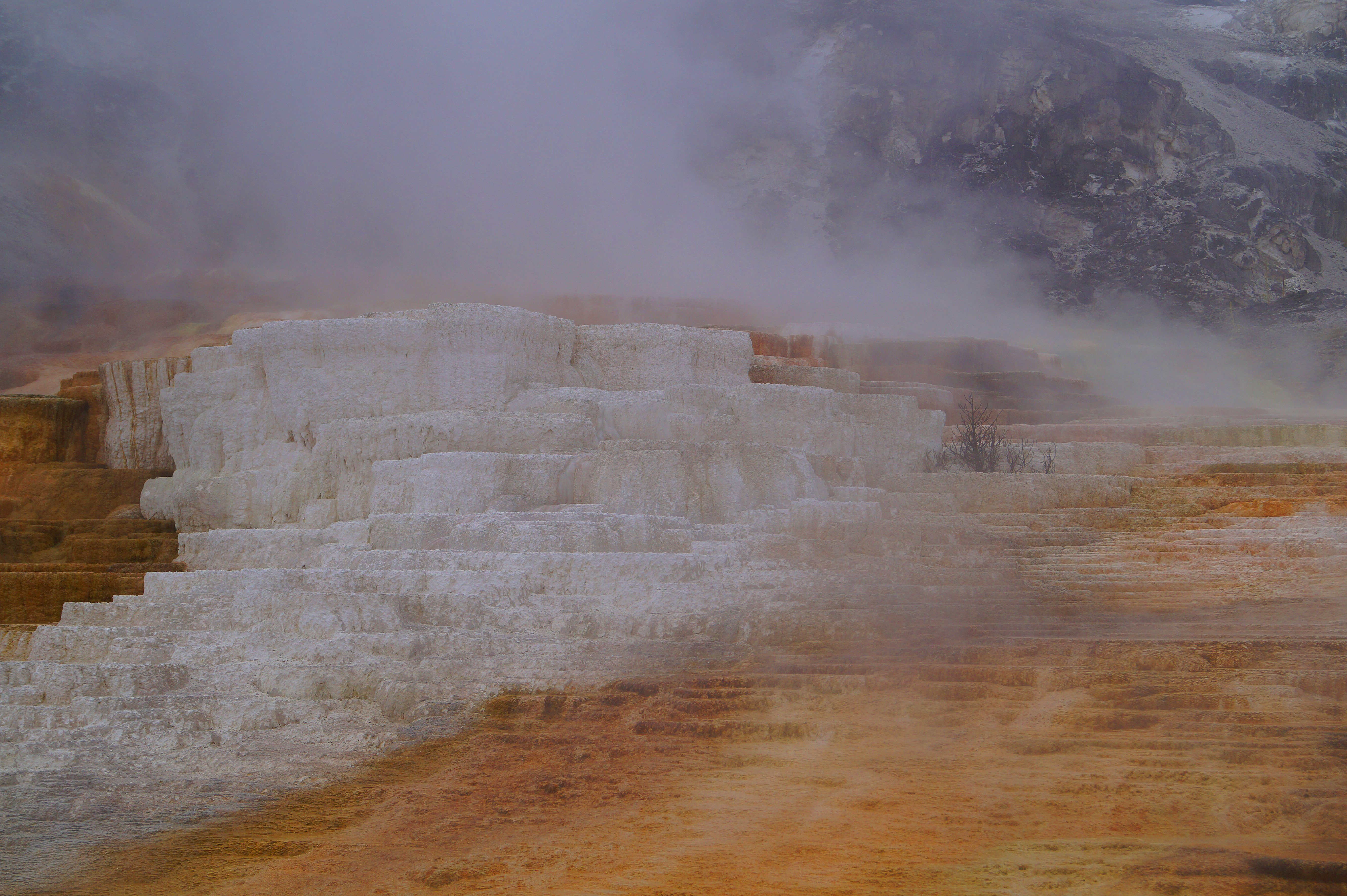  Yellowstone National Park