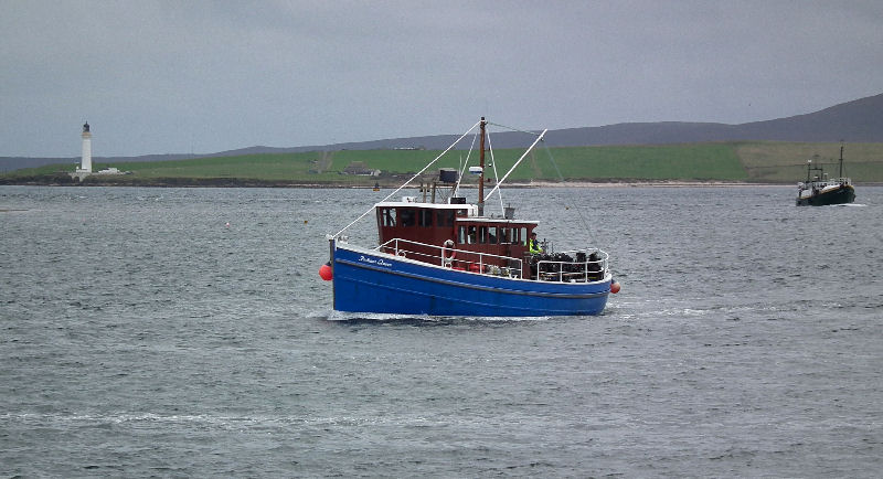 Stromness fishing boats returning to harbour