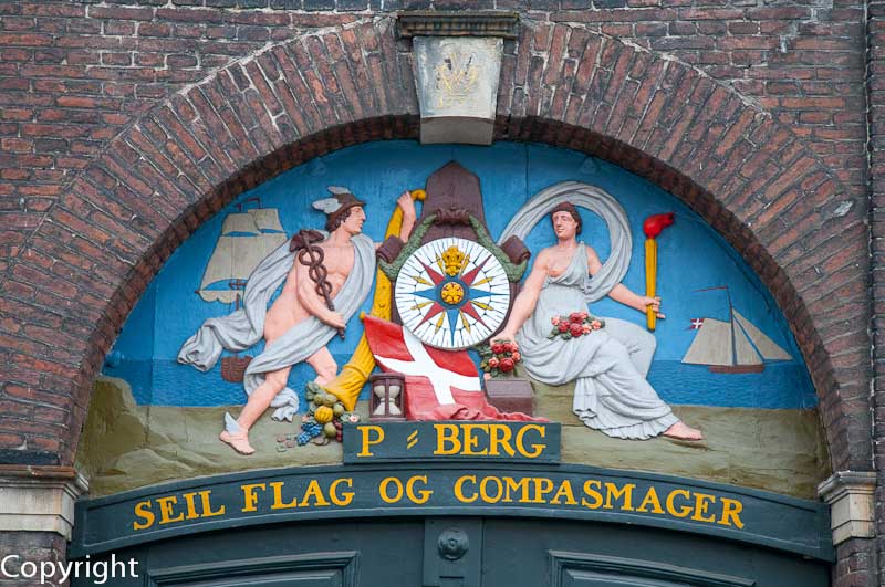 Nautical business on Nyhavn