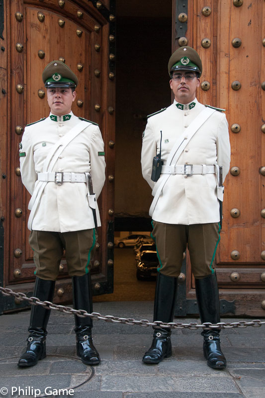 Guards at the Palacio de La Moneda