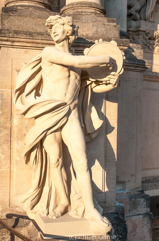 Classical sculpture at every turn