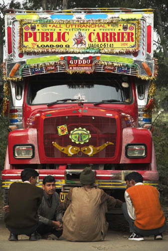 India: drivers and jockeys
