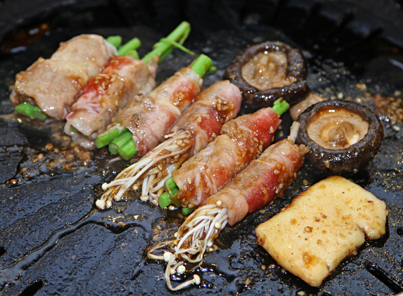 Grilled Bacon with Asparagus.jpg