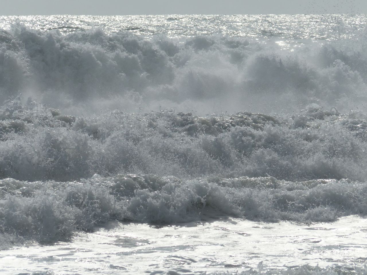 Playa Escondida Waves