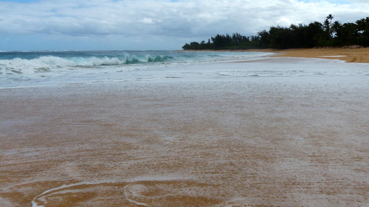 Tunnels Beach