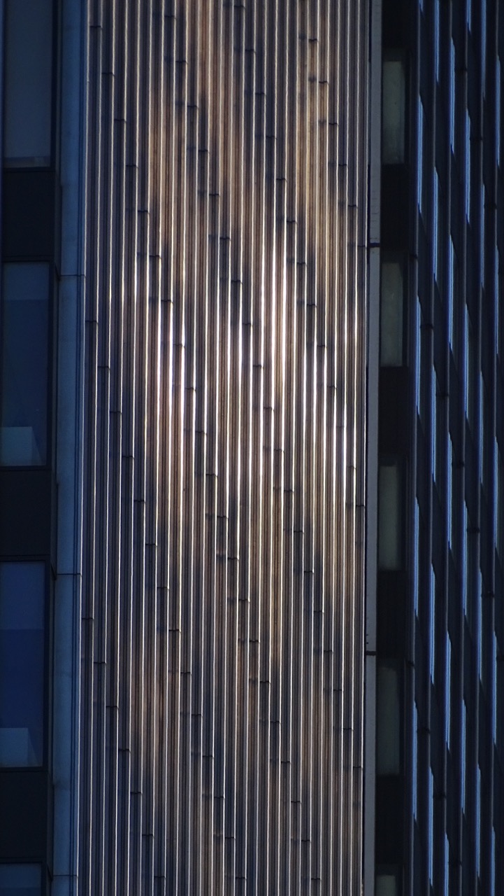Light on Skyscrapers