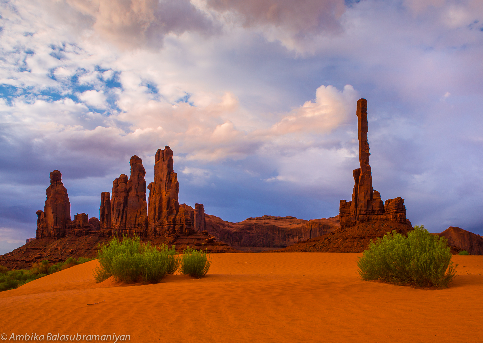 Totems @ Monument Valley