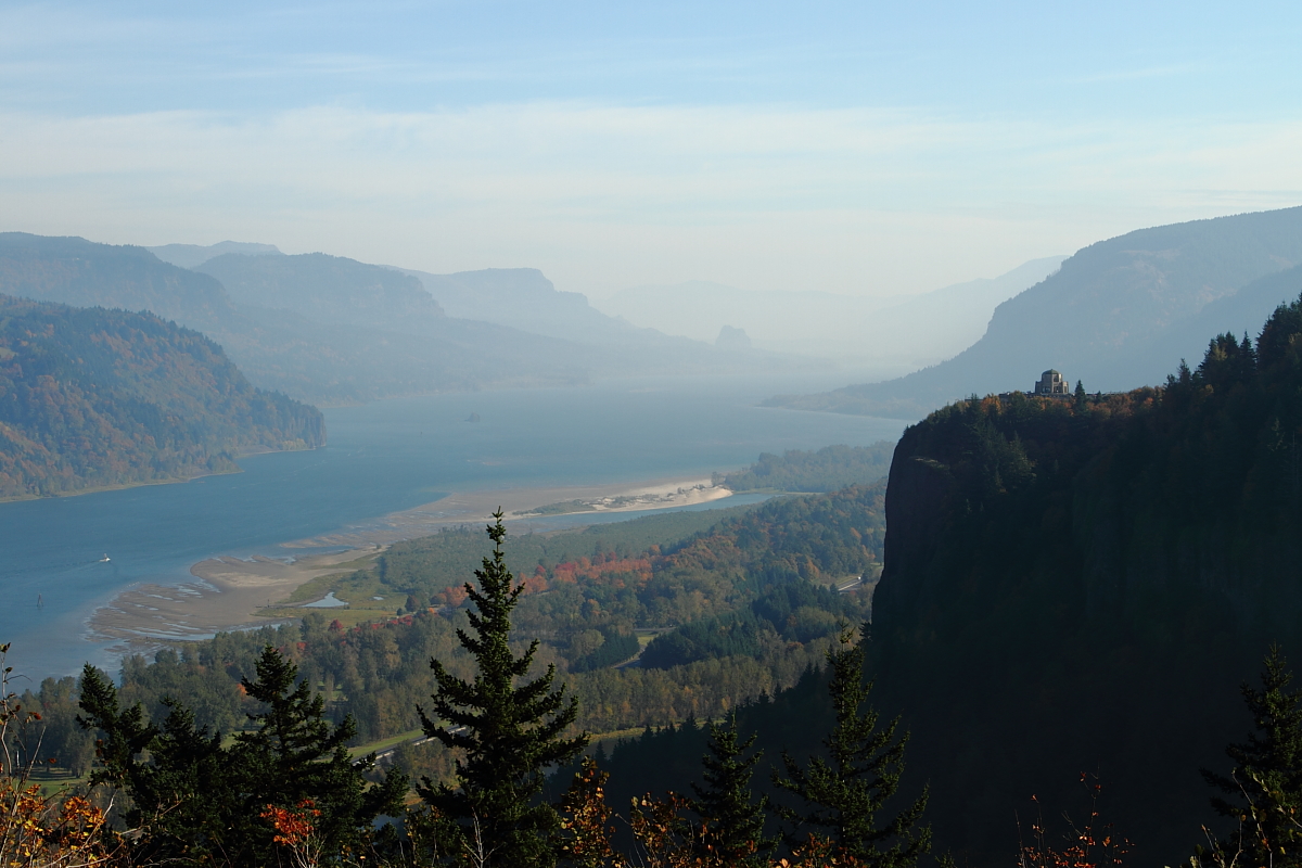 A Hazy Day at The Gorge