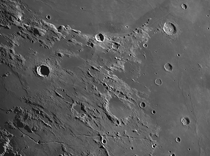 moon0003 16-11-06 18-50-45PS.JPG
