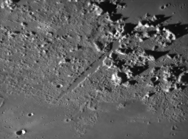 moon0005 16-11-07 19-43-14PSDPP.JPG
