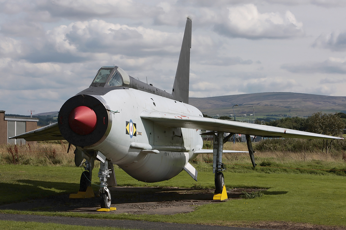 LightningF53_ZF583_CarlisleLarge2.jpg