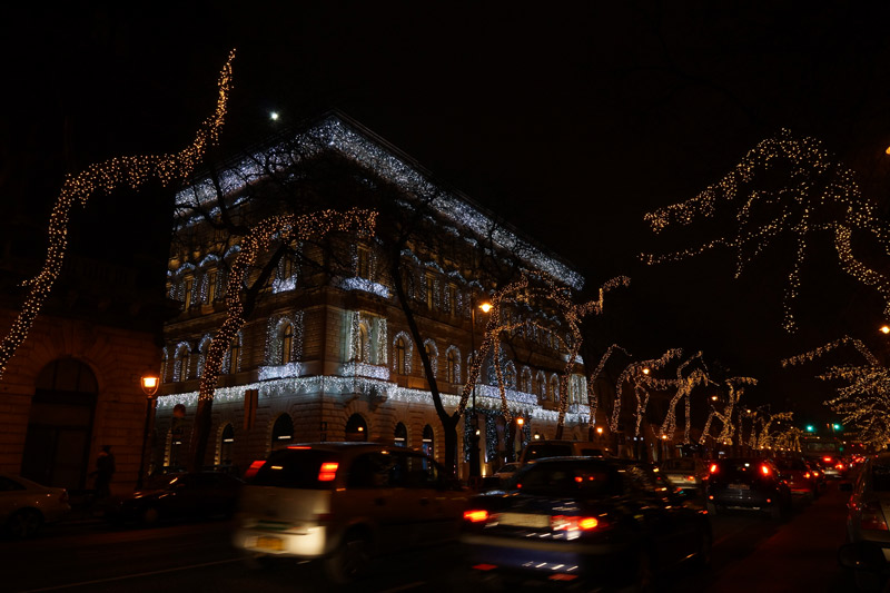 BUDAPEST BY NIGHT