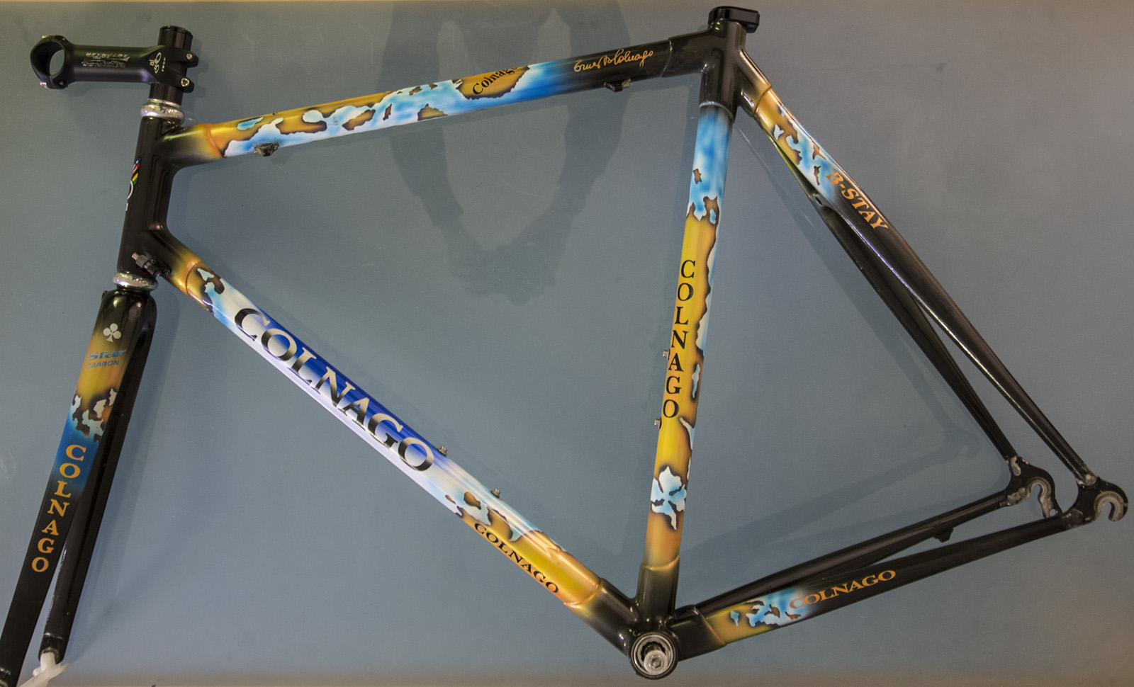 Шоссейный велосипед Colnago AC R 105