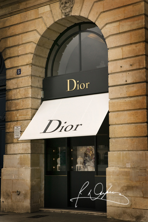 Chez Dior