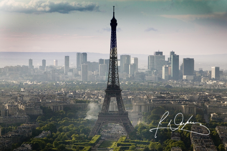 Paris et tour Eiffel 