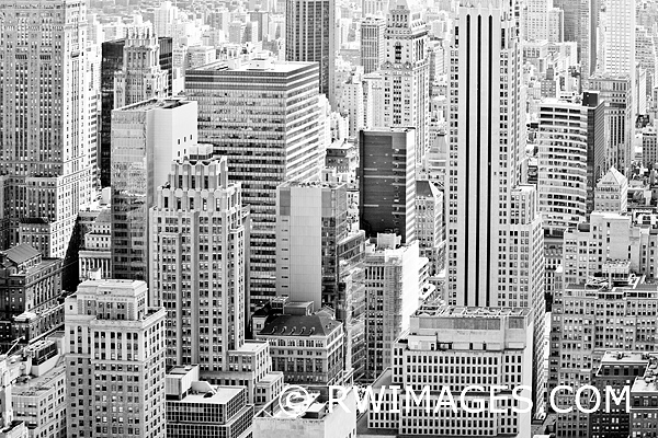 NEW YORK CITY IN BLACK AND WHITE