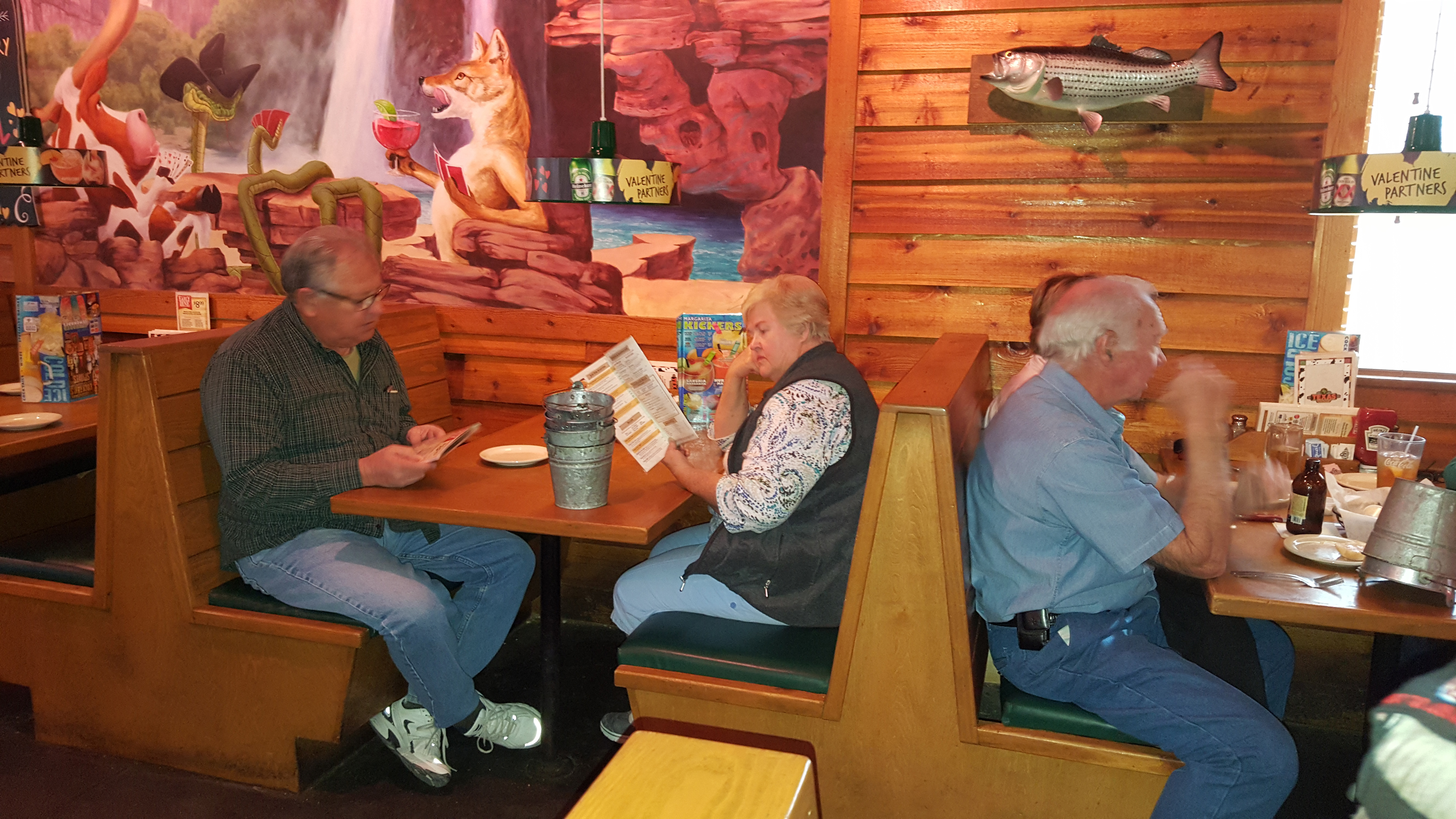 Friday lunch at Texas Roadhouse, Tucson