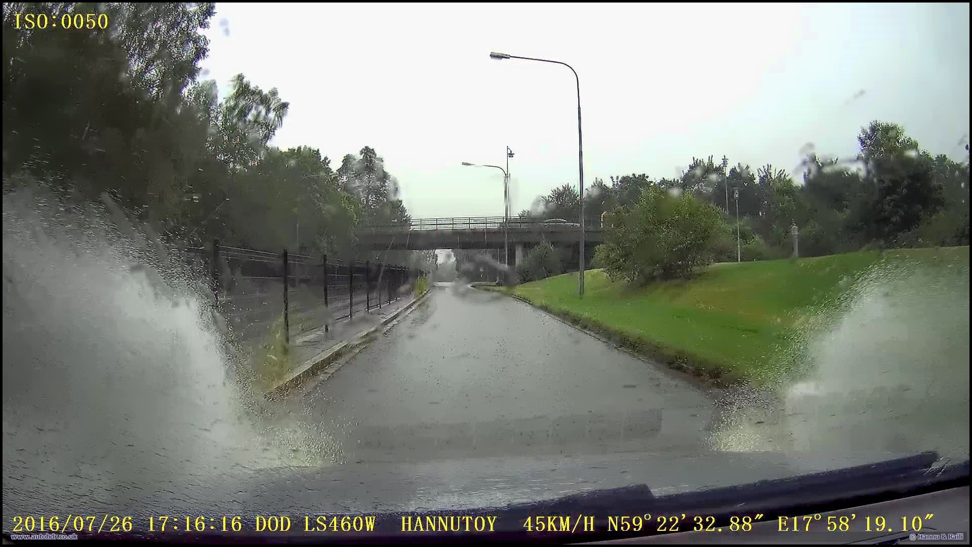 3. Dashcam DOD LS460W in heavy rain_HDR.JPG