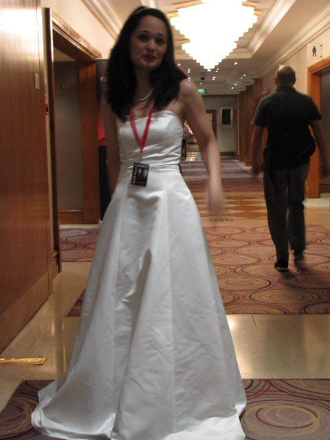 0192 isnt Fari the sweetest vamp?