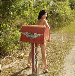 Mail Box 017.jpg