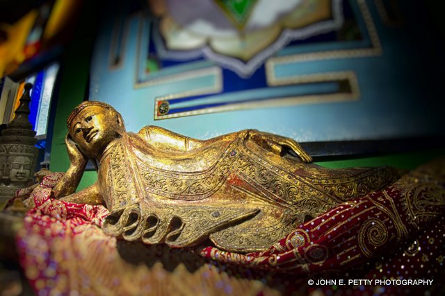 Reclining _MG_5983.jpg