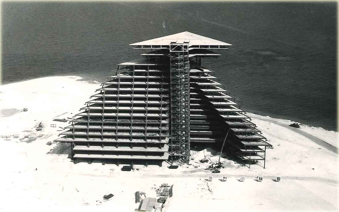 Doha Shearton Hotel 1979