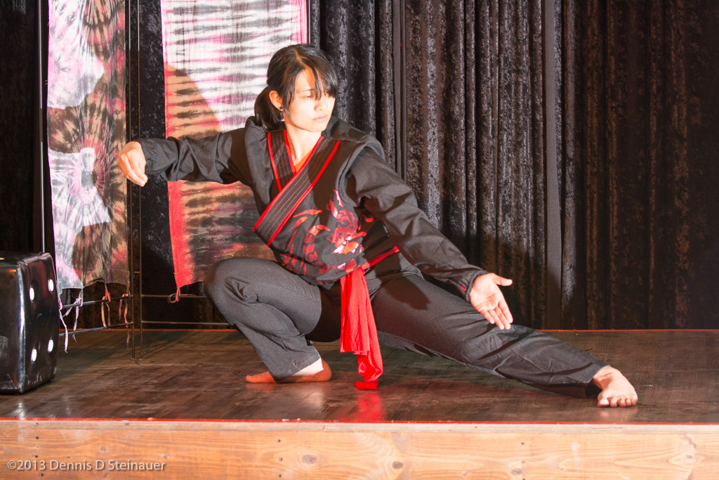 ds20130927-0108w - Dr Sketchy.jpg