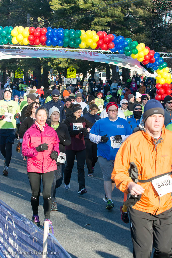 ds20131128-0157 - BCC YWCA Turkey Chase.jpg