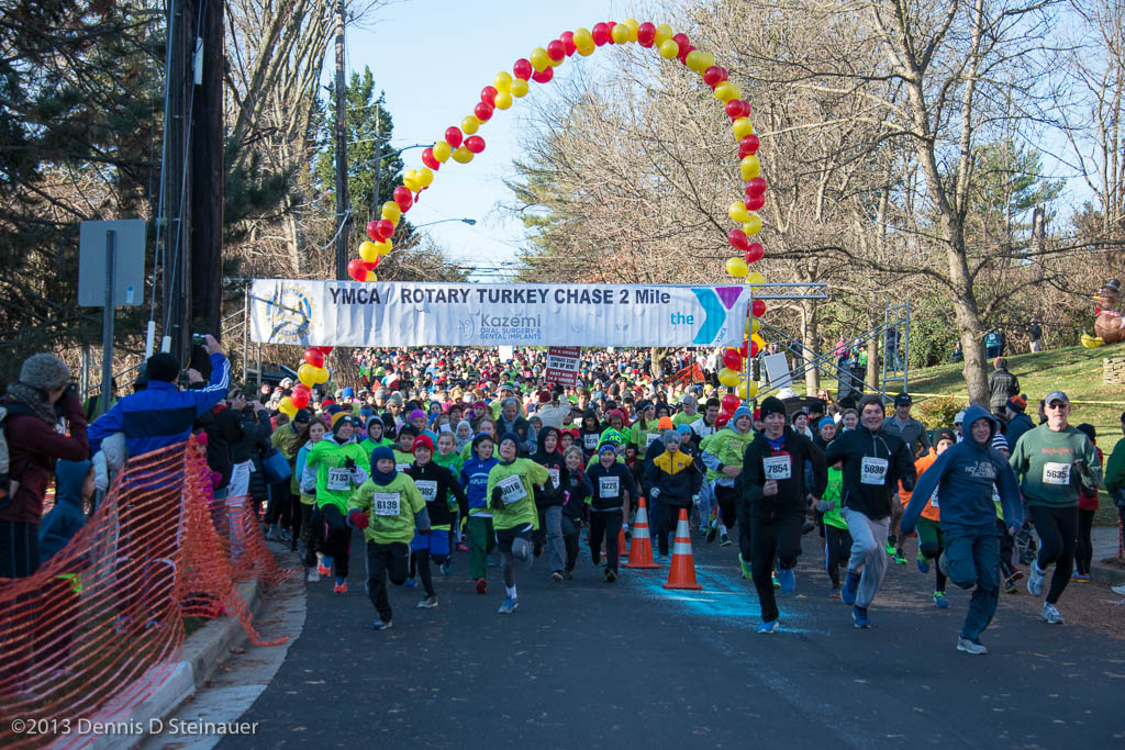 ds20131128-0190 - BCC YWCA Turkey Chase.jpg