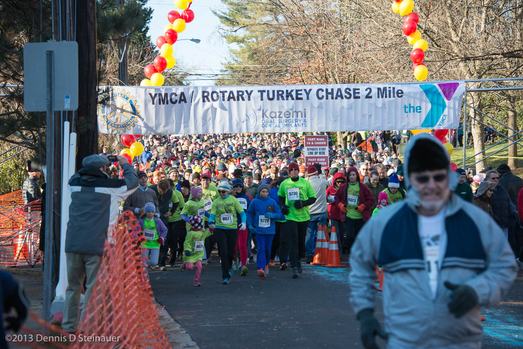 ds20131128-0207 - BCC YWCA Turkey Chase.jpg