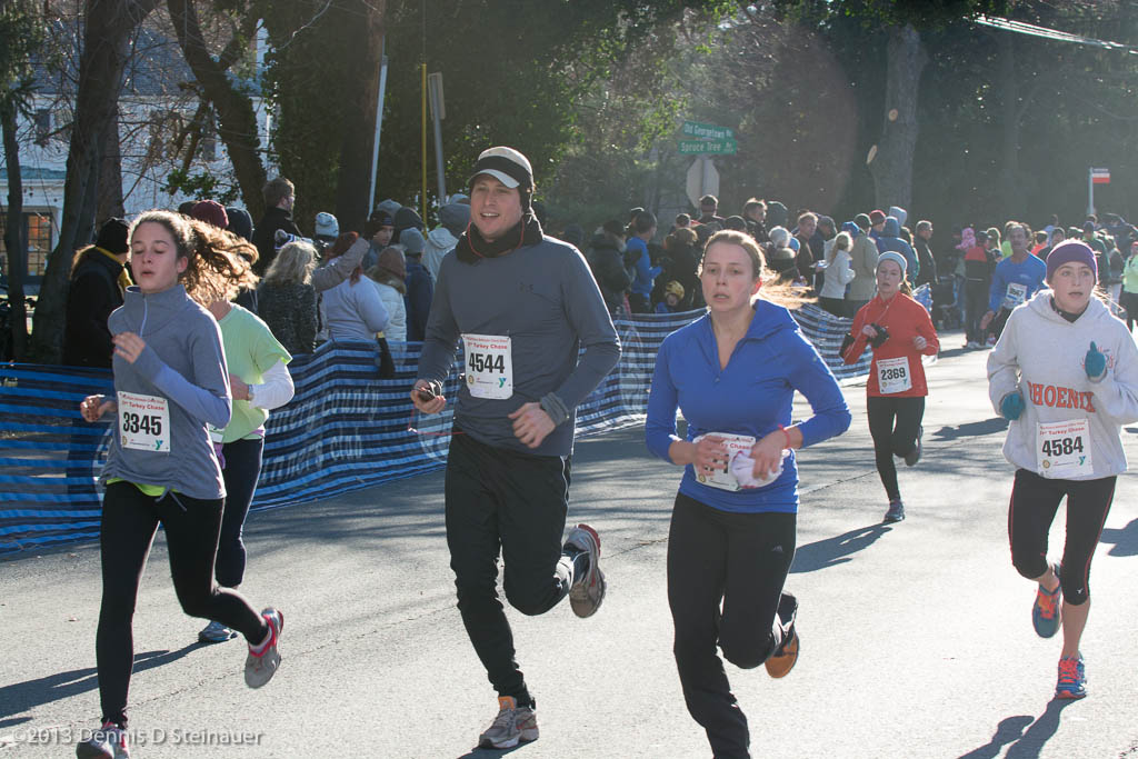ds20131128-0271 - BCC YWCA Turkey Chase.jpg