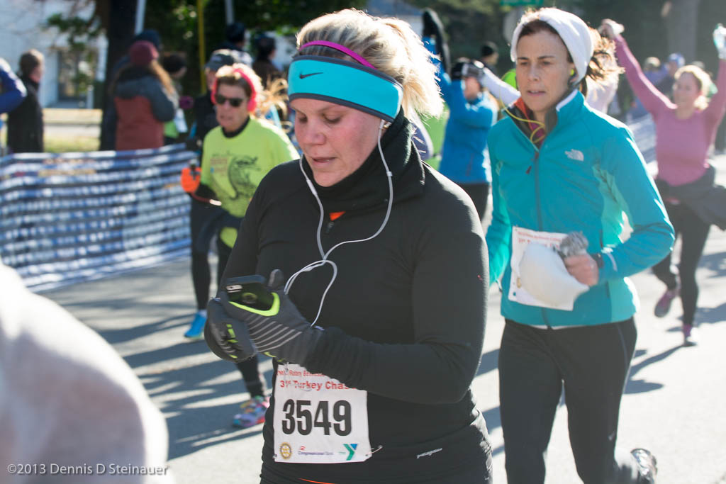 ds20131128-0421 - BCC YWCA Turkey Chase.jpg